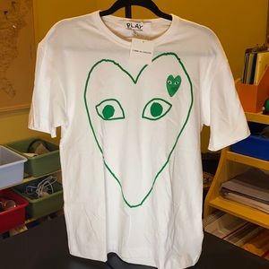 NWT- COMME des GARÇONS tee shirt